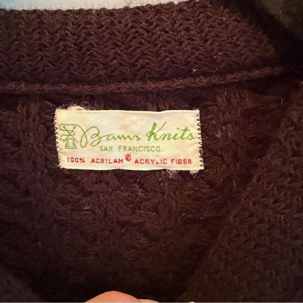 Vintage Bams Knits San Francisco 100%Acrilan Black Fringe Women's Knit Cape Coat - Picture 3 of 7